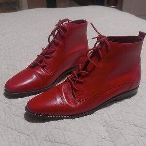 Connie Vintage Red Lace-Up Boots